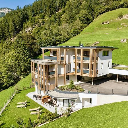 Natur Zeit - Alpine Garden Apartments Майрхофен Экстерьер фото